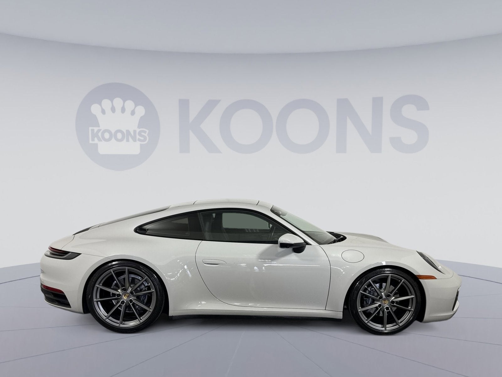 2021 Porsche 911 Carrera