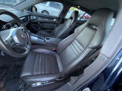 2014 Porsche Panamera GTS