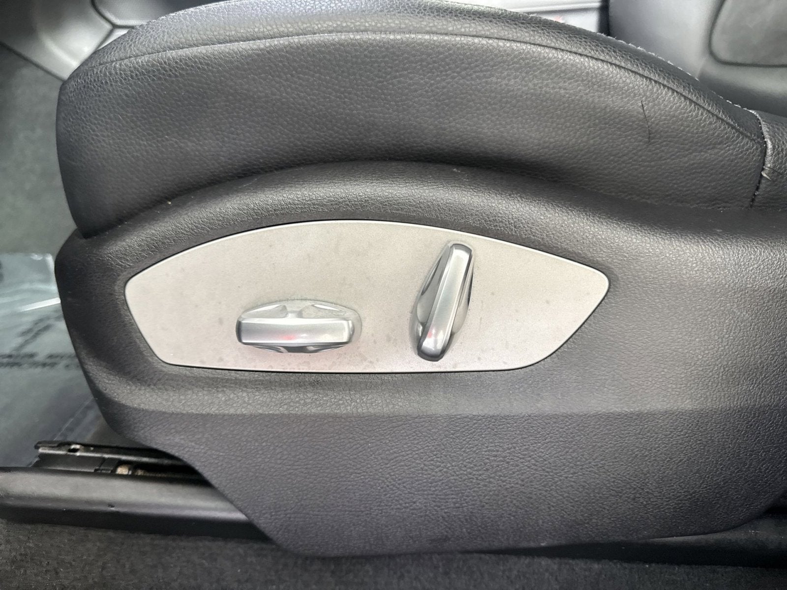 2018 Porsche Macan Macan