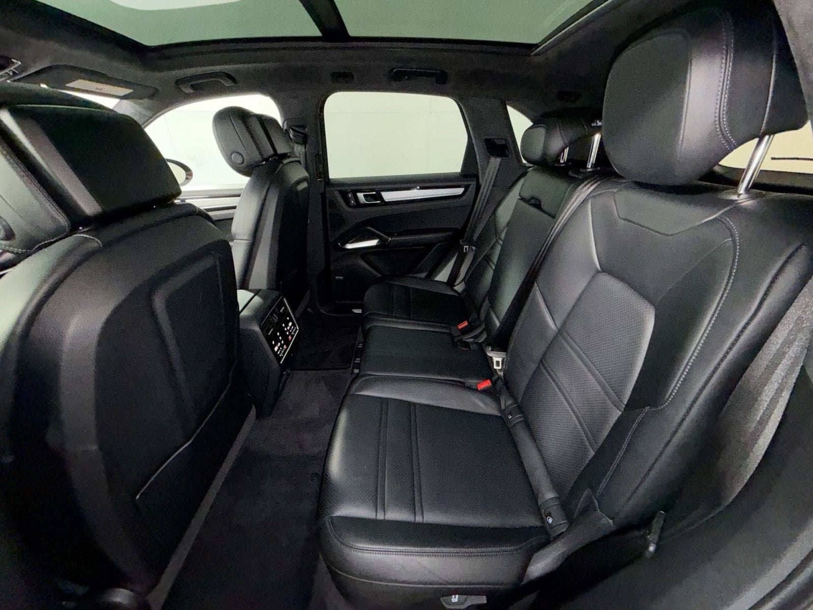 2022 Porsche Cayenne Turbo