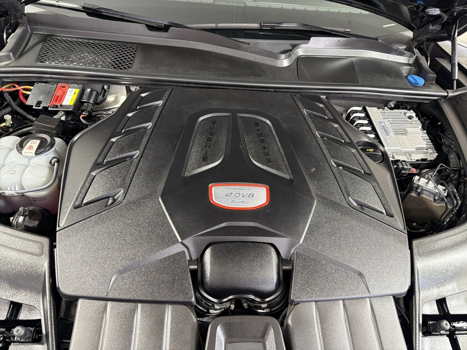 2022 Porsche Cayenne Turbo