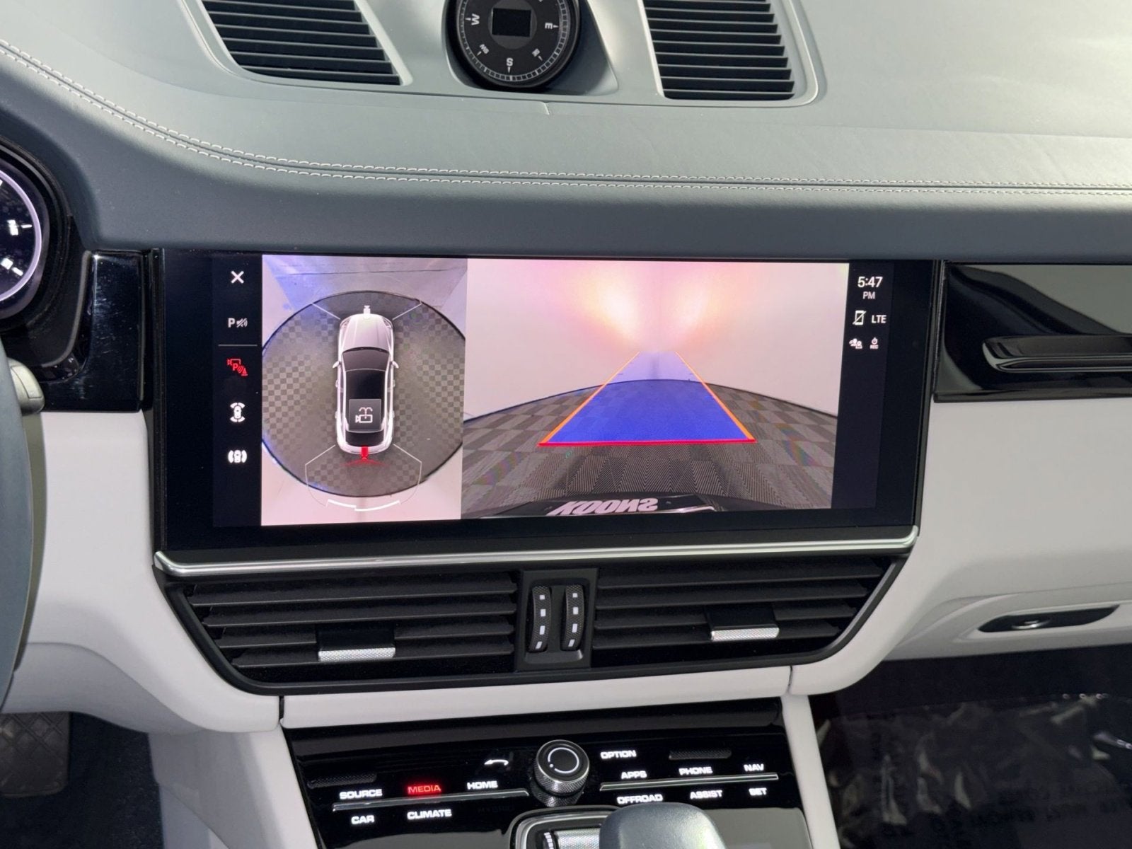 2023 Porsche Cayenne Coupe AWD