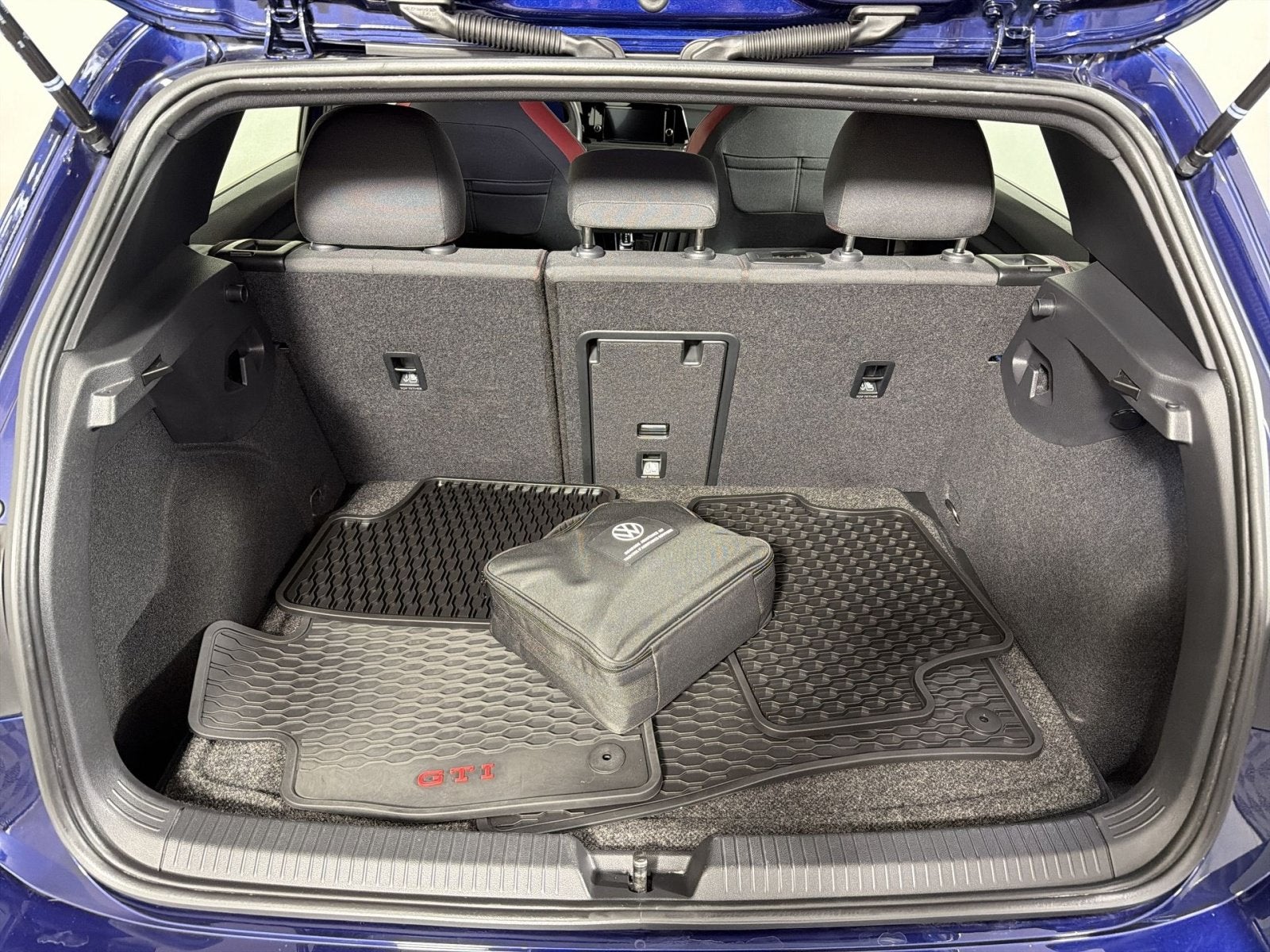 2023 Volkswagen Golf GTI S