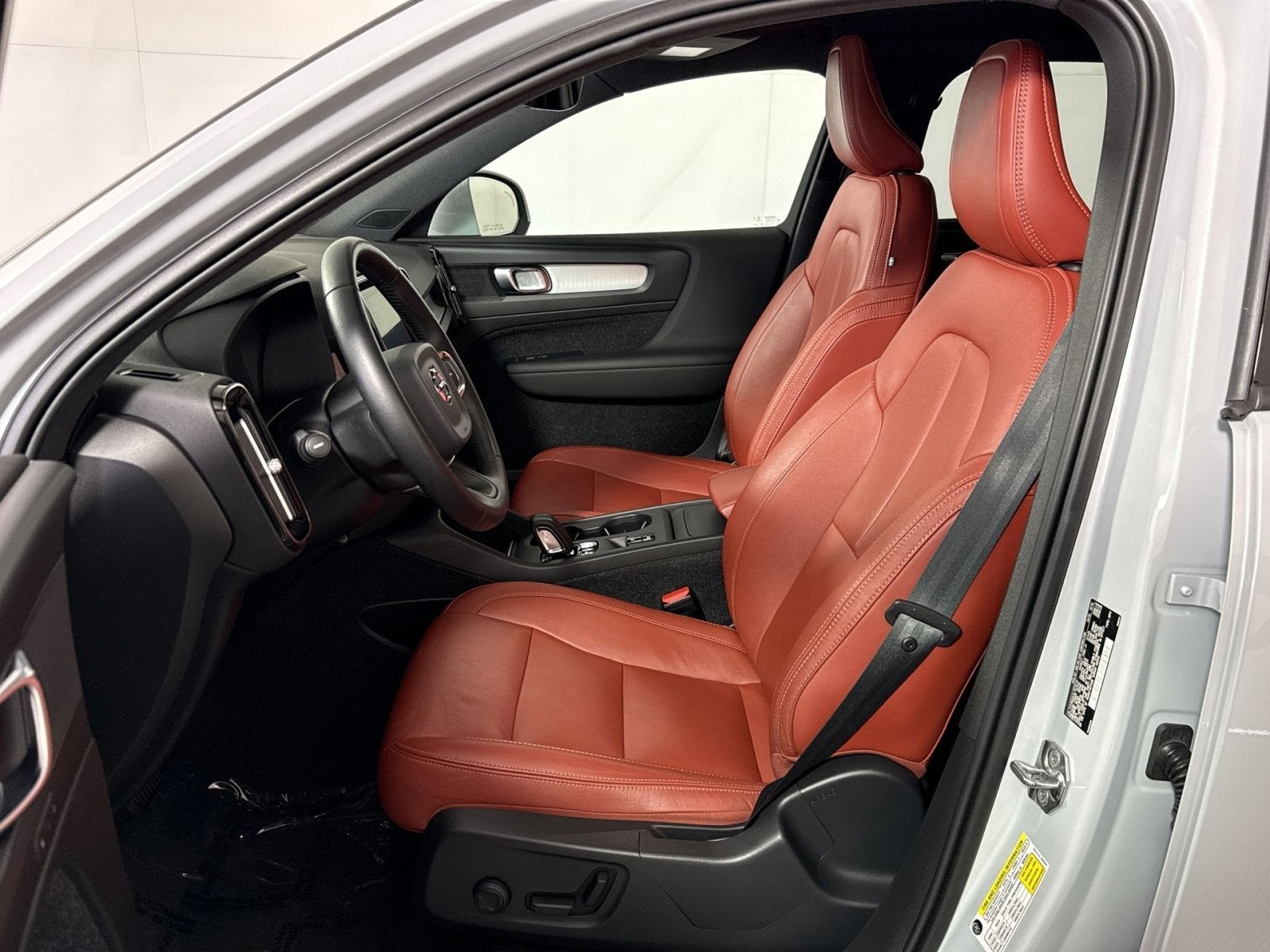 2020 Volvo XC40 Momentum