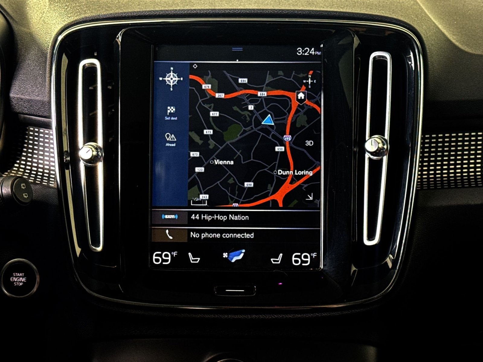 2020 Volvo XC40 R-Design