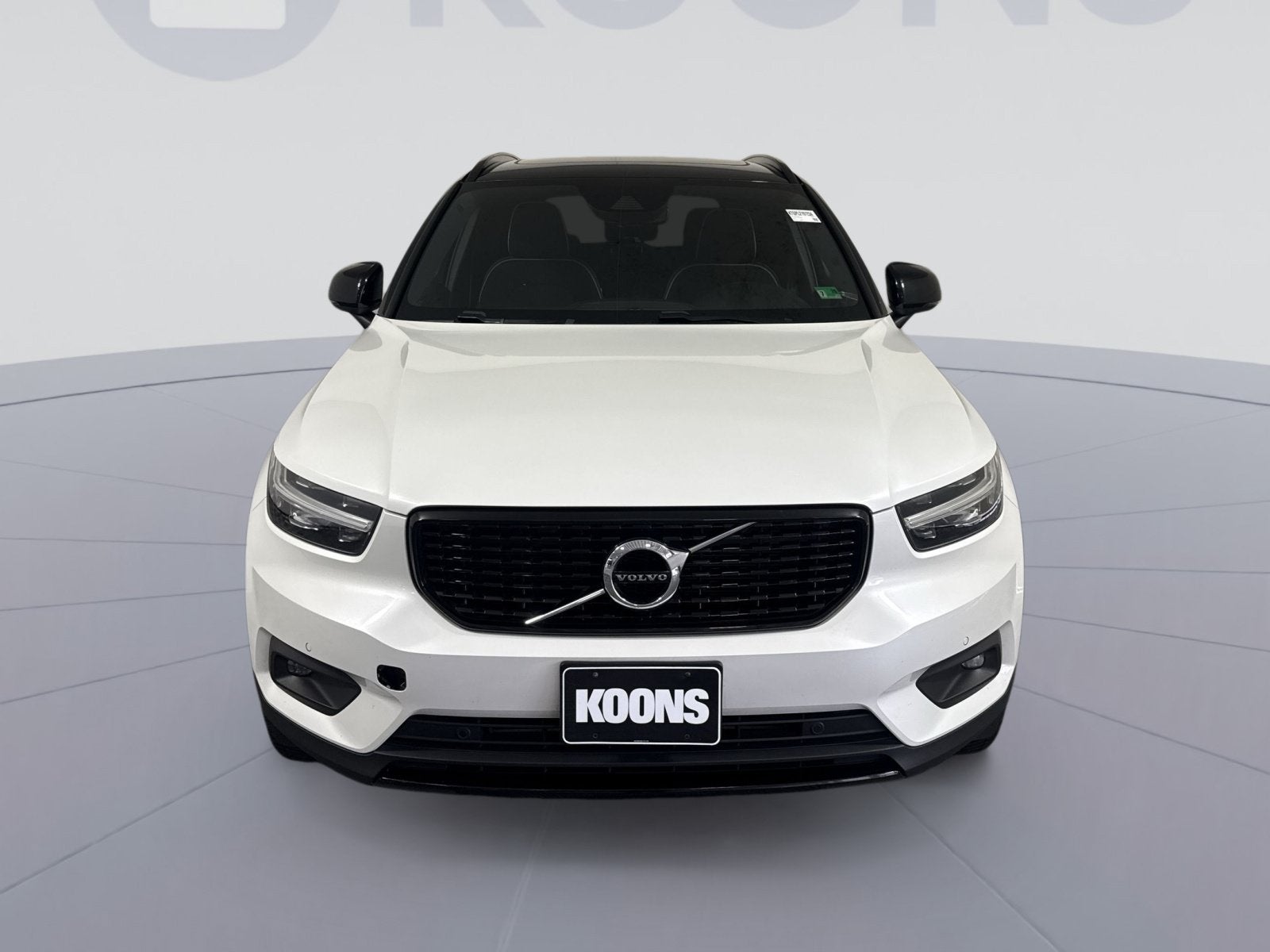 2020 Volvo XC40 R-Design