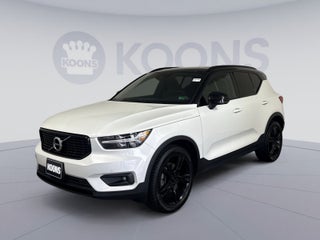 2020 Volvo XC40 R-Design