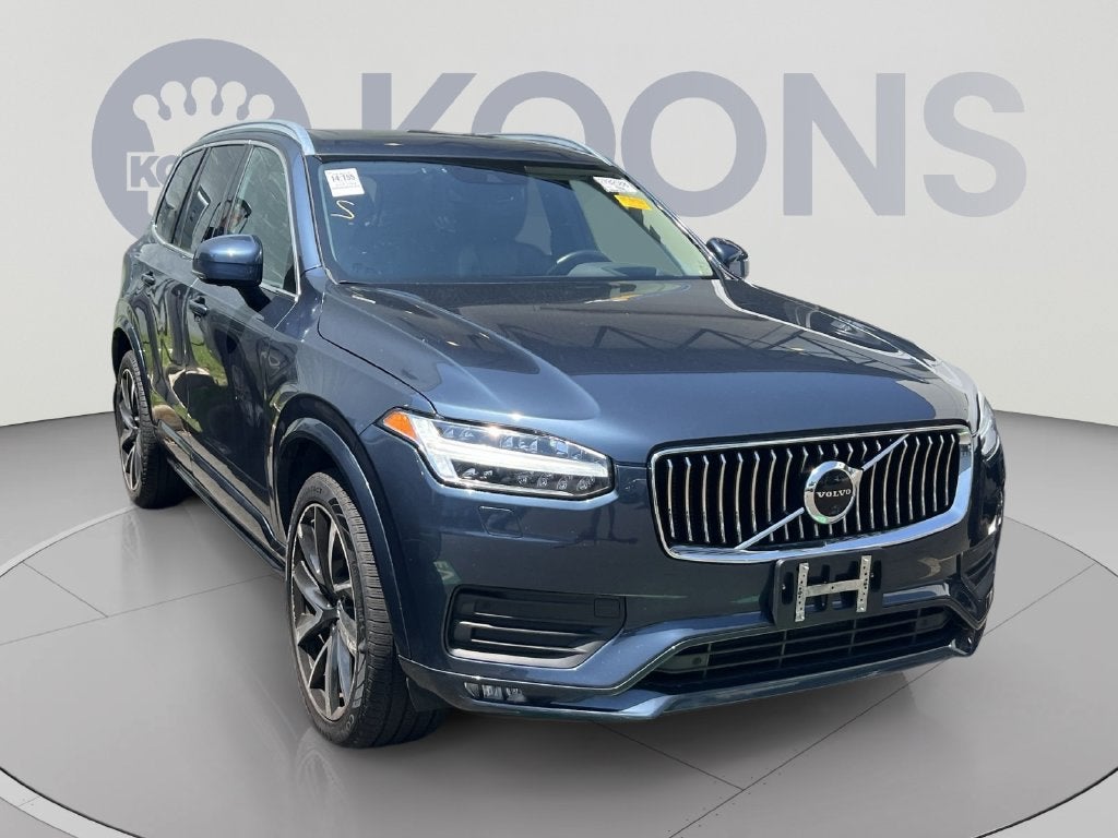 2022 Volvo XC90 Momentum