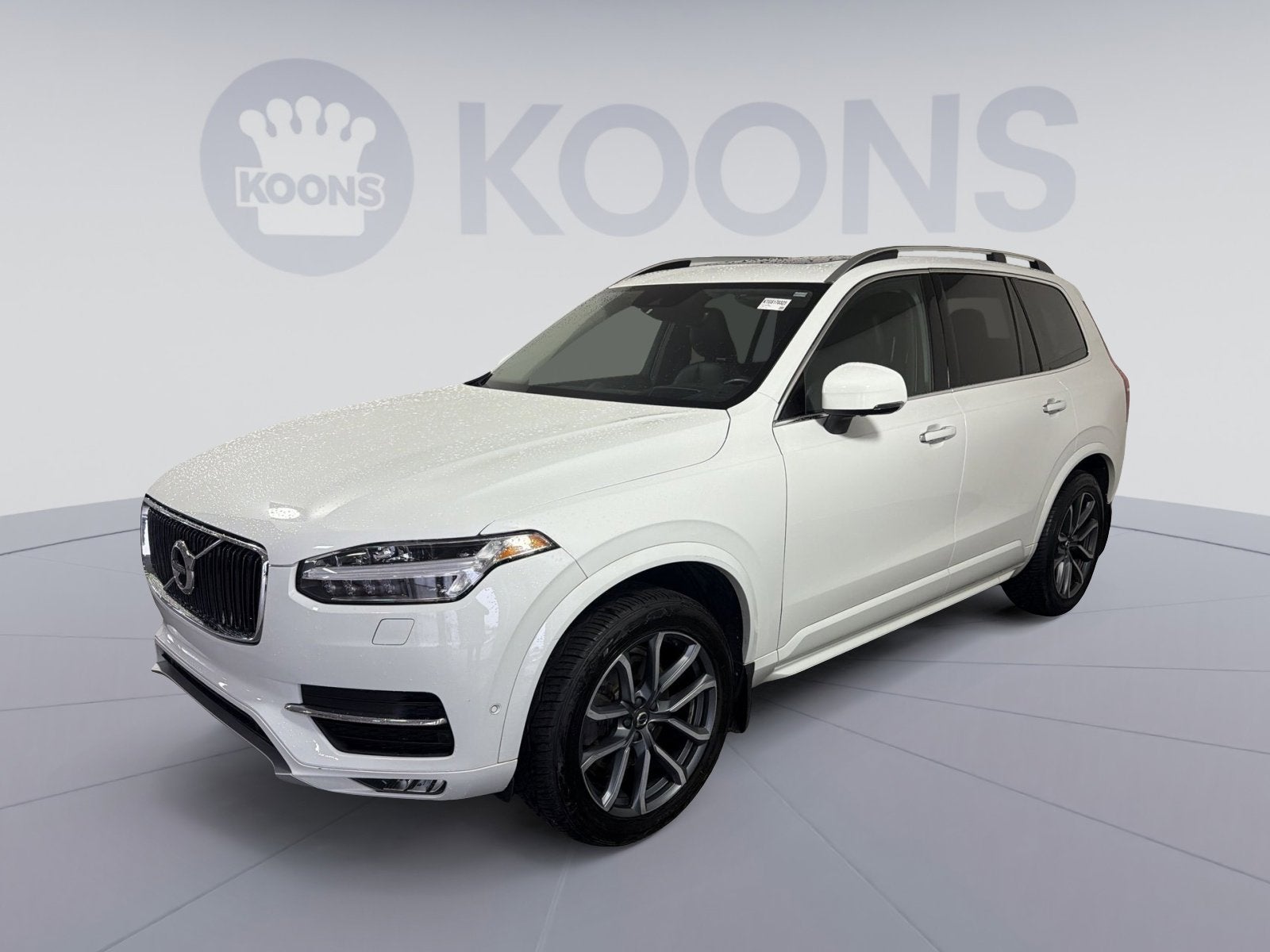 2017 Volvo XC90 Momentum