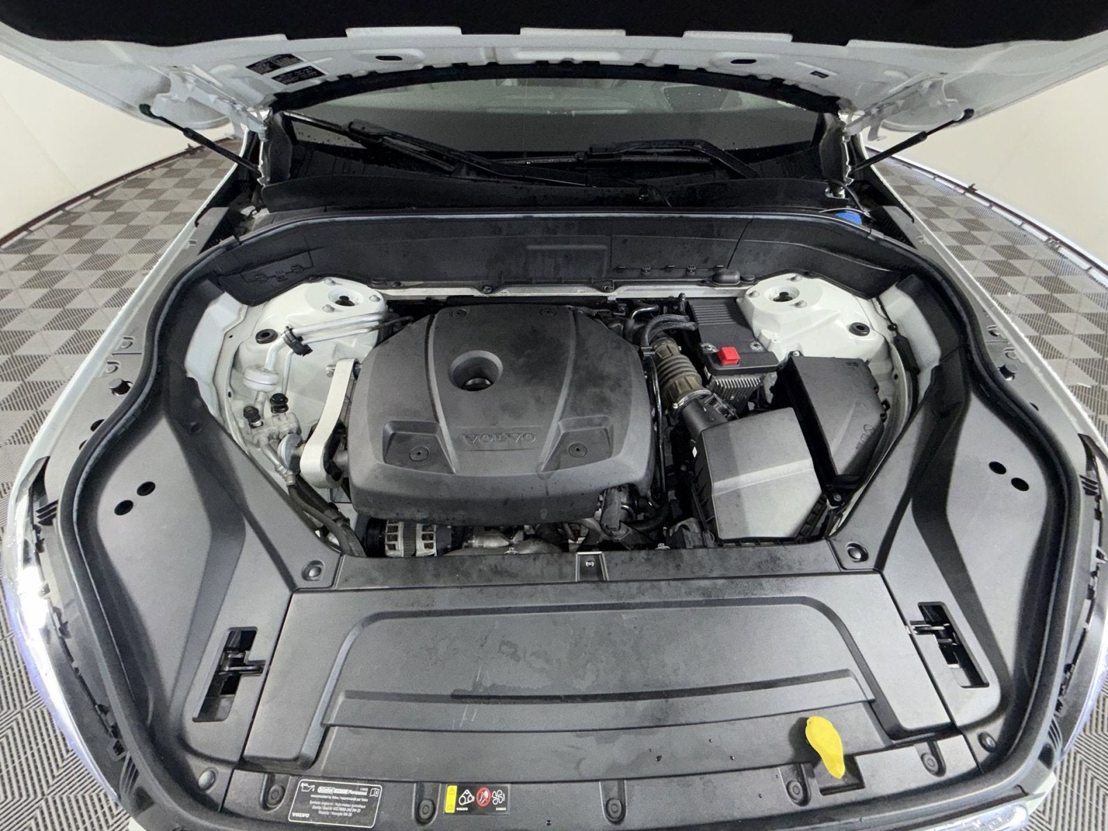 2017 Volvo XC90 Momentum