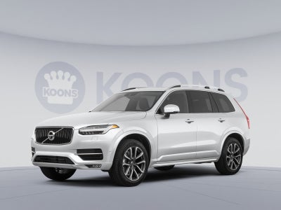 2022 Volvo XC90 Momentum