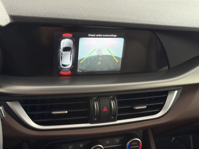 2018 Alfa Romeo Stelvio Sport