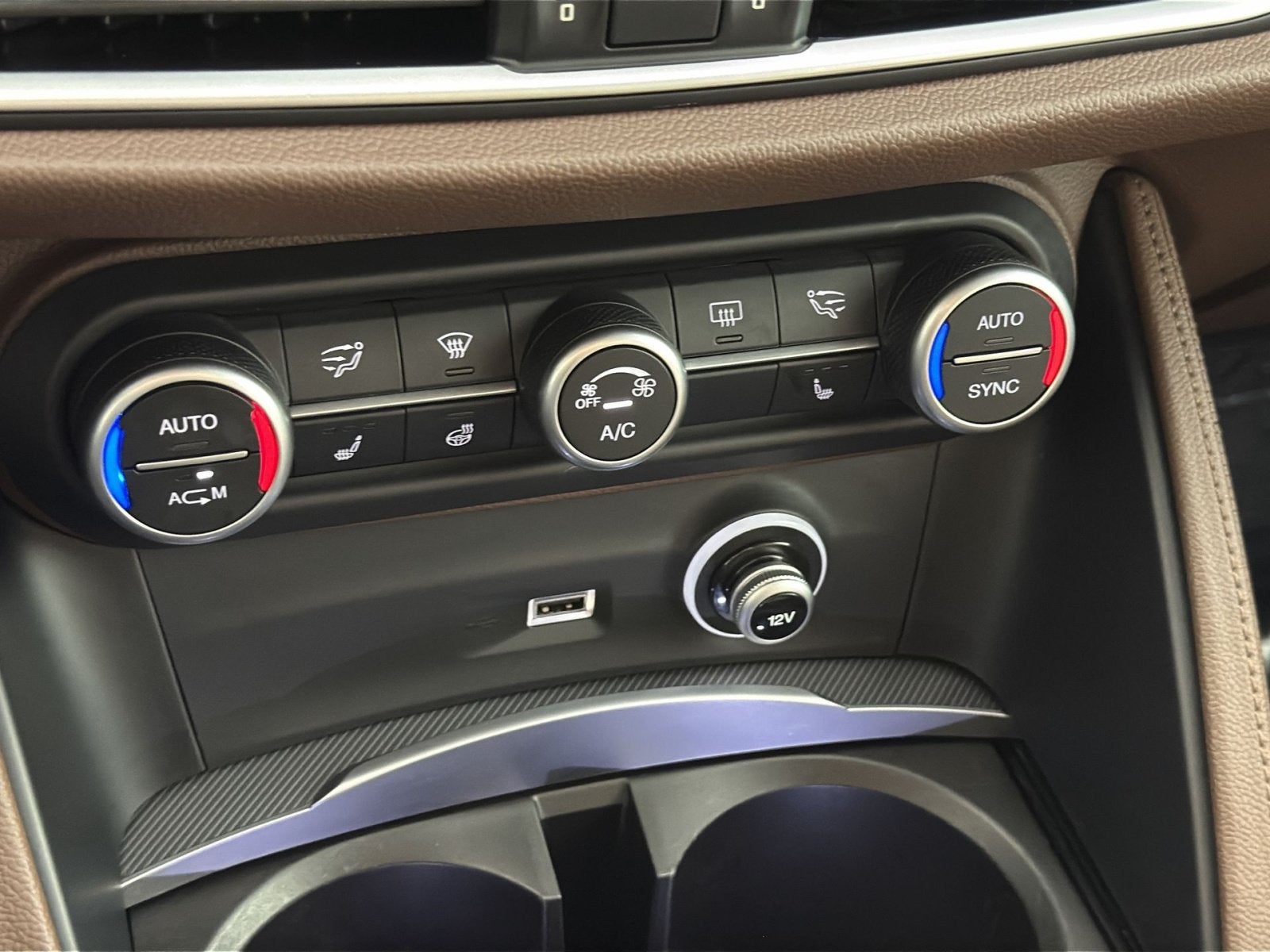 2018 Alfa Romeo Stelvio Sport